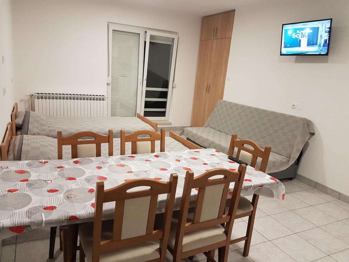 Dass Apartmani بانيا لوكا المظهر الخارجي الصورة